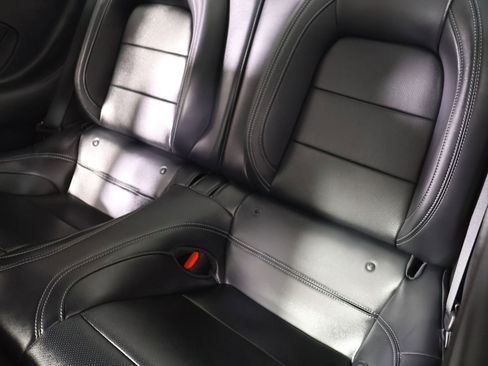 Used 2025 Ford Mustang GT Premium image 12