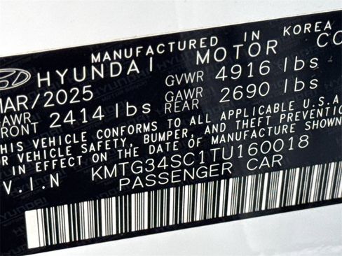 Used 2026 Genesis G70 2.5T Prestige image 34