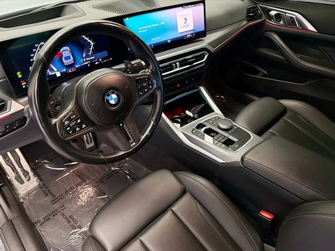Used 2024 BMW M440i Coupe RWD image 7