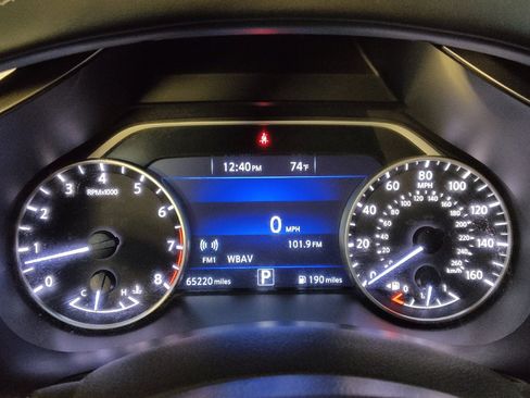 Used 2017 Nissan Murano S w/ Visibility Package FWD image 23