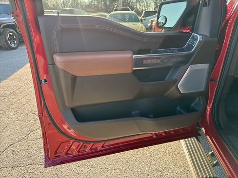 Used 2024 Ford F150 King Ranch w/ FX4 Off-Road Package image 29