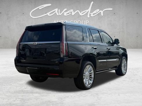 Used 2015 Cadillac Escalade Platinum AWD/4WD image 16