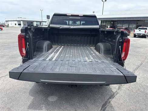 Used 2021 GMC Sierra 1500 SLT w/ SLT Premium Plus Package AWD/4WD image 6