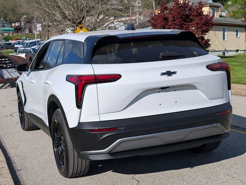 Used 2025 Chevrolet Blazer EV AWD Police image 7