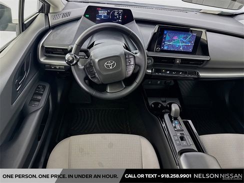 Used 2024 Toyota Prius LE image 21