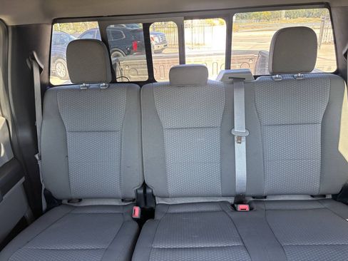 Used 2018 Ford F150 XLT w/ Equipment Group 302A Luxury AWD/4WD image 40