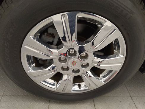 Used 2015 Cadillac SRX Luxury FWD image 31