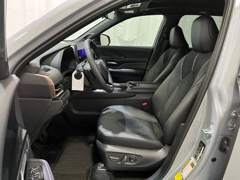 New 2026 Toyota Grand Highlander AWD Hybrid image 10