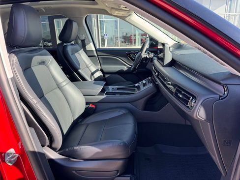 New 2026 Lincoln Aviator AWD image 37