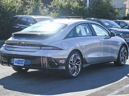 Certified 2024 Hyundai Ioniq 6 SEL image 4