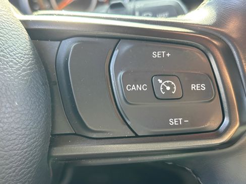 Used 2020 Jeep Wrangler Unlimited Sport image 34