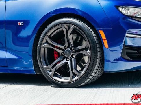 Used 2019 Chevrolet Camaro SS RWD image 46
