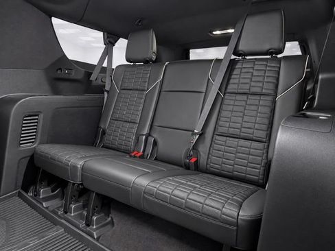 Used 2025 Cadillac Escalade ESV Sport Platinum AWD/4WD image 29