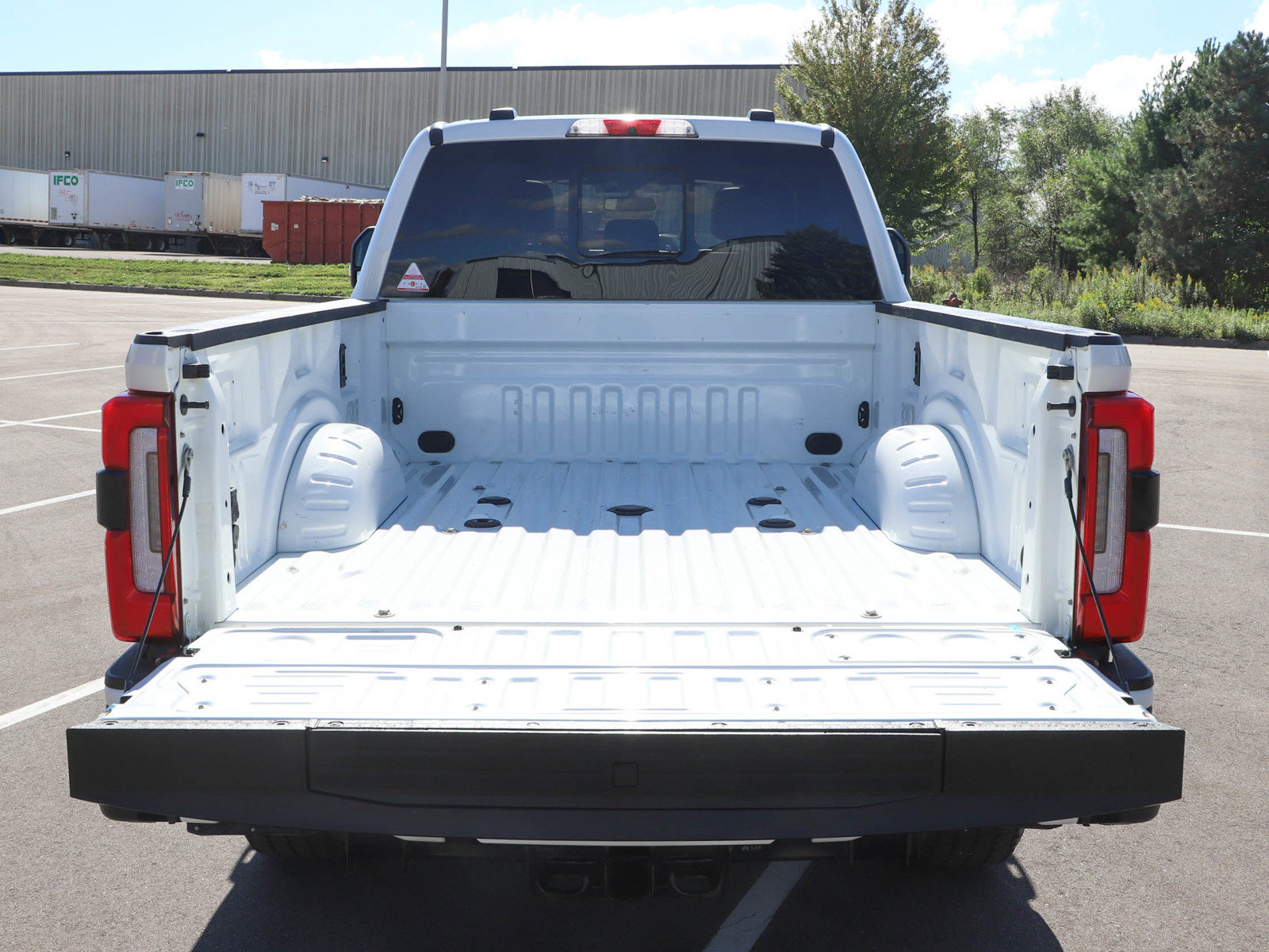 Used 2025 Ford F350 Platinum AWD/4WD image 15