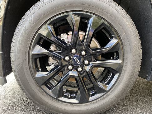 Used 2021 Chevrolet Traverse Premier image 43