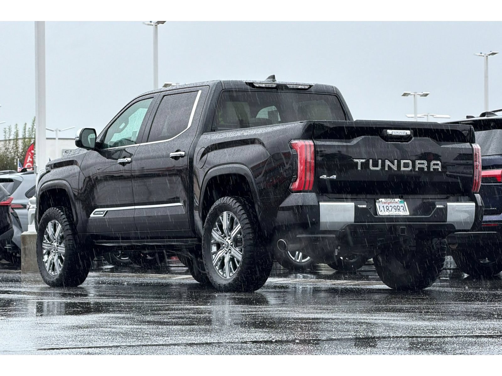 Used 2023 Toyota Tundra Capstone AWD/4WD image 6
