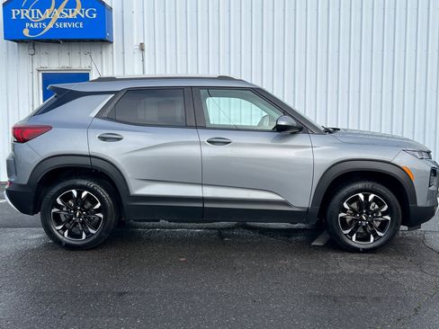 Used 2023 Chevrolet TrailBlazer LT image 3