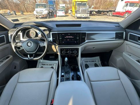 Used 2018 Volkswagen Atlas SEL image 23
