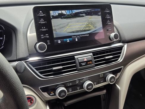 Used 2022 Honda Accord LX image 21