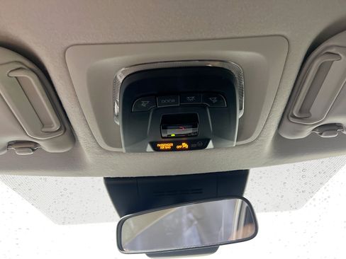 Used 2023 Toyota Corolla Cross LE FWD image 20