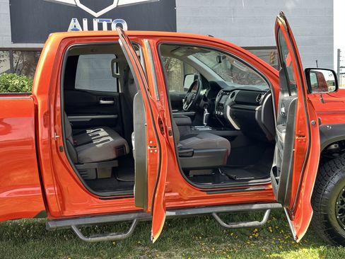 Used 2017 Toyota Tundra SR5 w/ TRD Off Road Package image 27