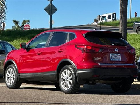 Used 2017 Nissan Rogue Sport S w/ S Appearance Package image 8