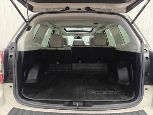 Used 2015 Subaru Forester 2.5i Limited AWD/4WD image 31