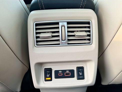 Used 2022 Nissan Maxima Platinum w/ Sport Mat Group FWD image 27