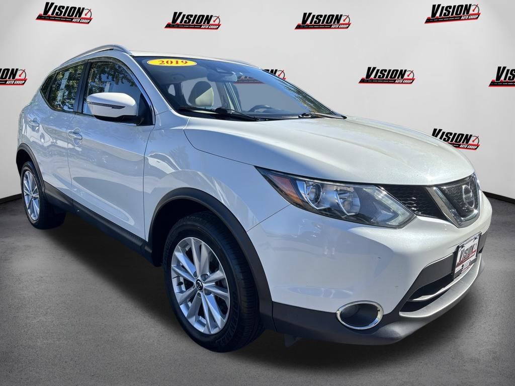 Used 2019 Nissan Rogue Sport SV w/ All-Weather Package AWD/4WD image 3
