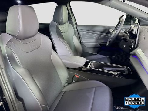 Used 2023 Volkswagen ID.4 Pro S image 29