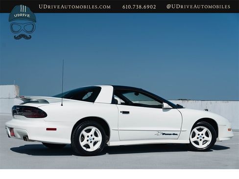 Used 1994 Pontiac Firebird Coupe RWD image 2