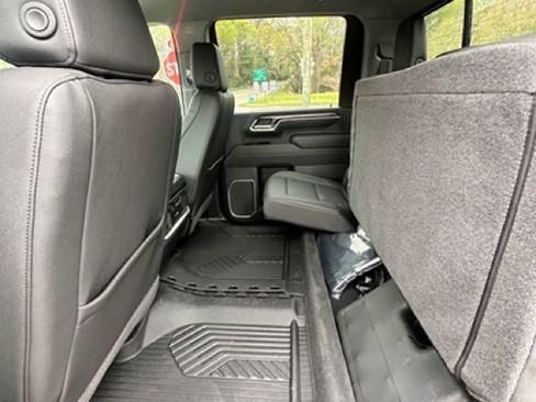 New 2026 Chevrolet Silverado 2500 LTZ w/ LTZ Convenience Package AWD/4WD image 21