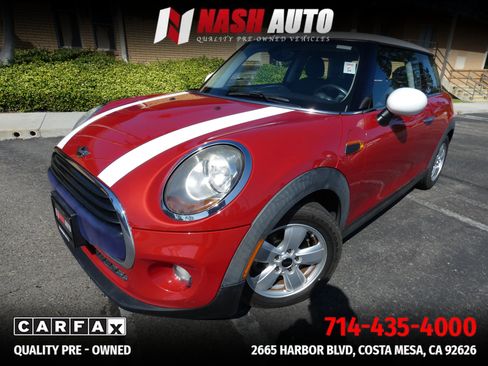 Used 2017 MINI Cooper 2-Door Hardtop FWD image 9