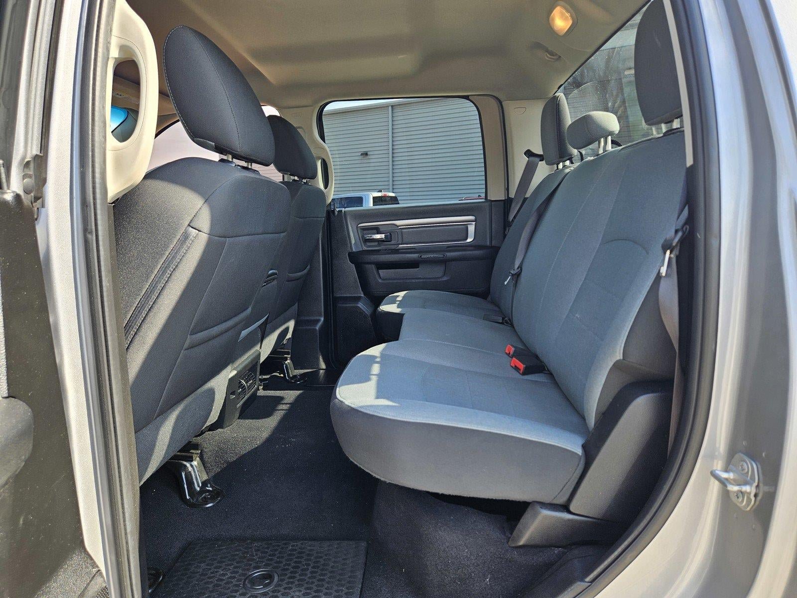 Used 2021 RAM 1500 Classic SLT RWD image 11