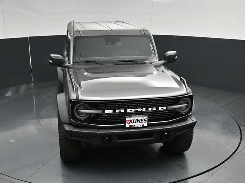 Certified 2022 Ford Bronco Wildtrak AWD/4WD image 42