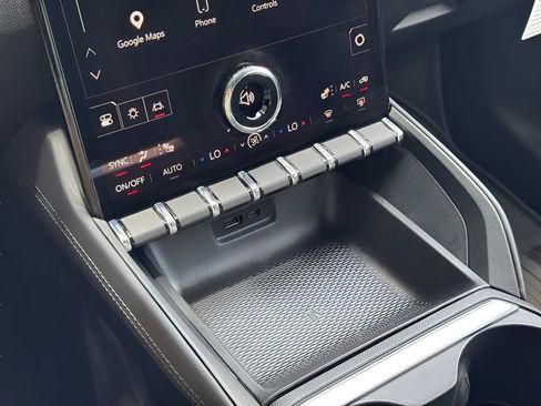 New 2027 GMC Terrain Elevation FWD image 18