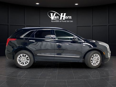 Used 2019 Cadillac XT5 AWD image 7