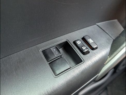 Used 2012 Scion tC FWD image 11