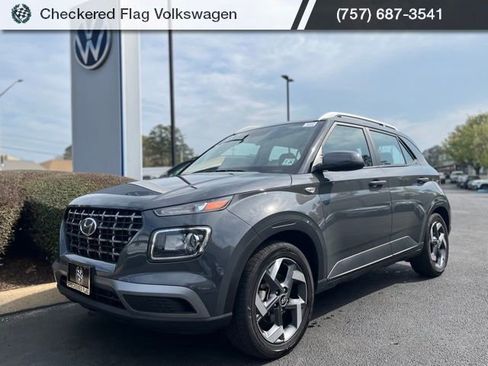 Used 2023 Hyundai Venue SEL w/ Cargo Package image 1