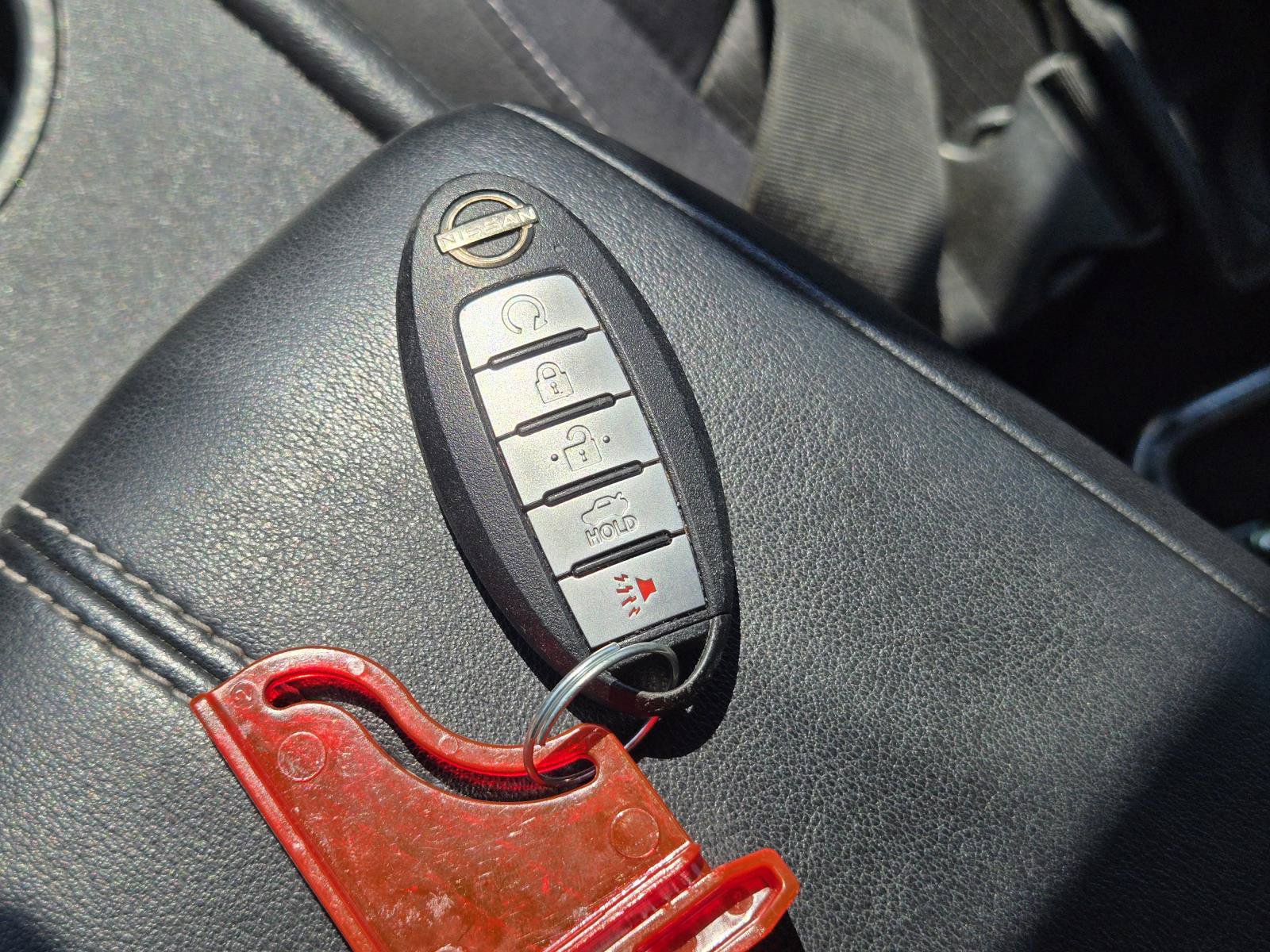 Used 2025 Nissan Altima 2.5 SV FWD image 28
