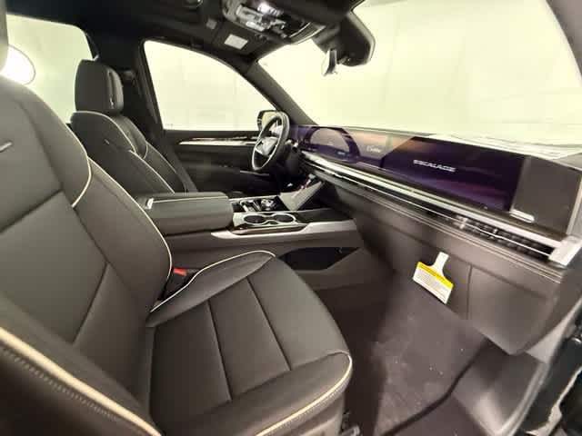 New 2026 Cadillac Escalade Luxury w/ Touring Package AWD/4WD image 38