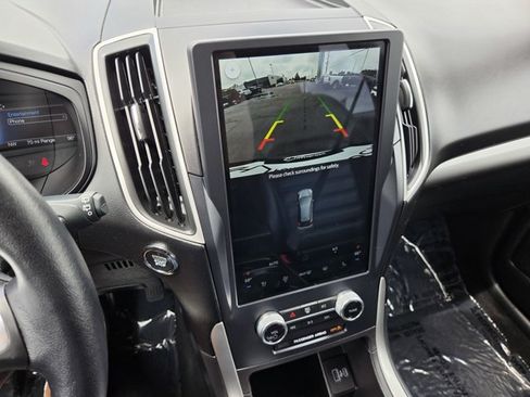 Certified 2023 Ford Edge SEL w/ Convenience Package AWD/4WD image 10