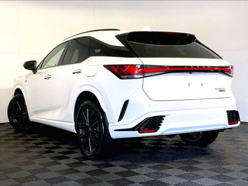 Used 2023 Lexus RX 500h F Sport AWD/4WD image 3