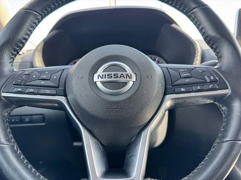 Used 2023 Nissan Sentra SV FWD image 15