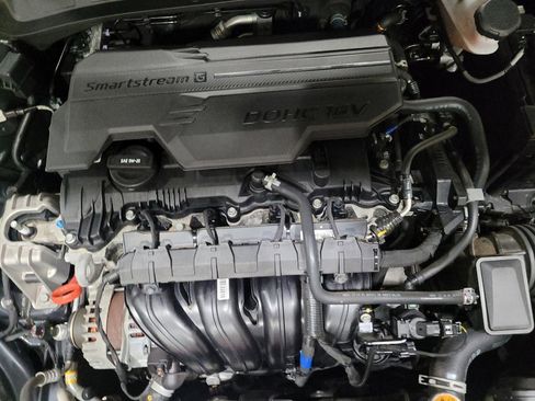 Used 2023 Hyundai Elantra SEL w/ Convenience Package image 30