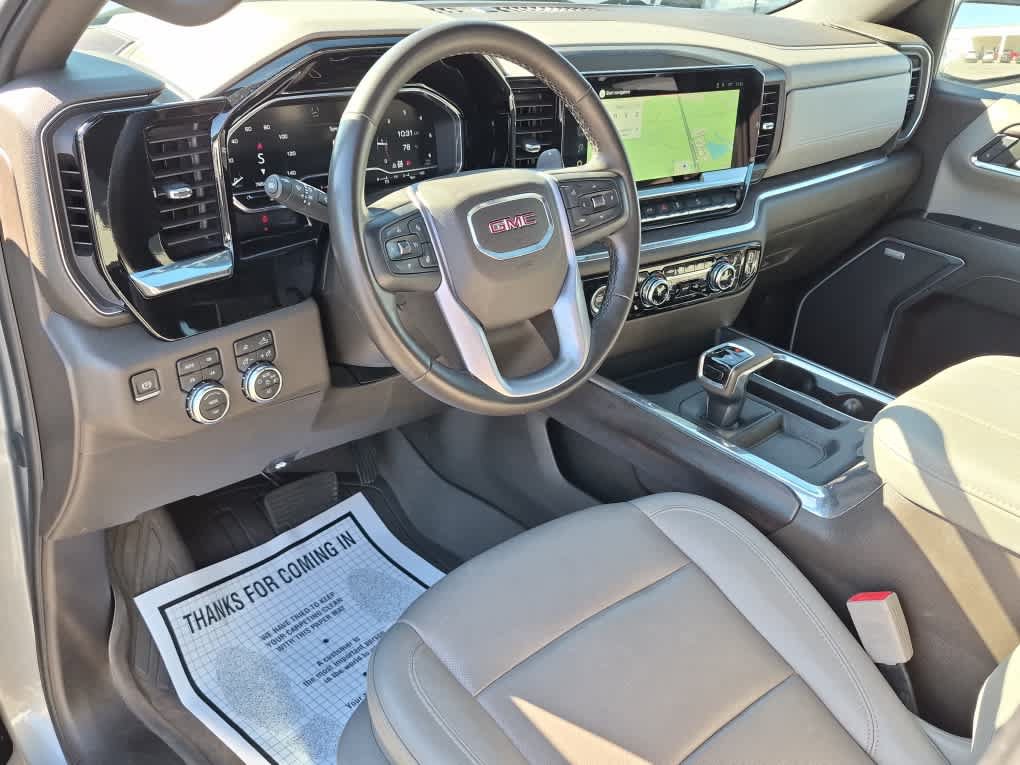 Used 2023 GMC Sierra 1500 SLT w/ SLT Premium Package AWD/4WD image 14