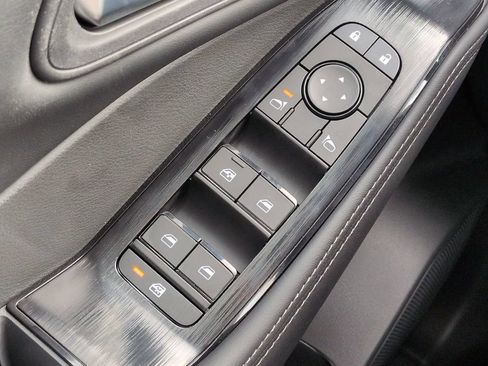 Certified 2026 Nissan Rogue SV FWD image 22