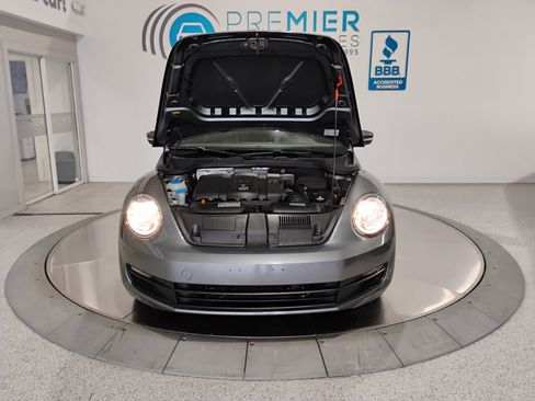 Used 2013 Volkswagen Beetle 2.5 image 44