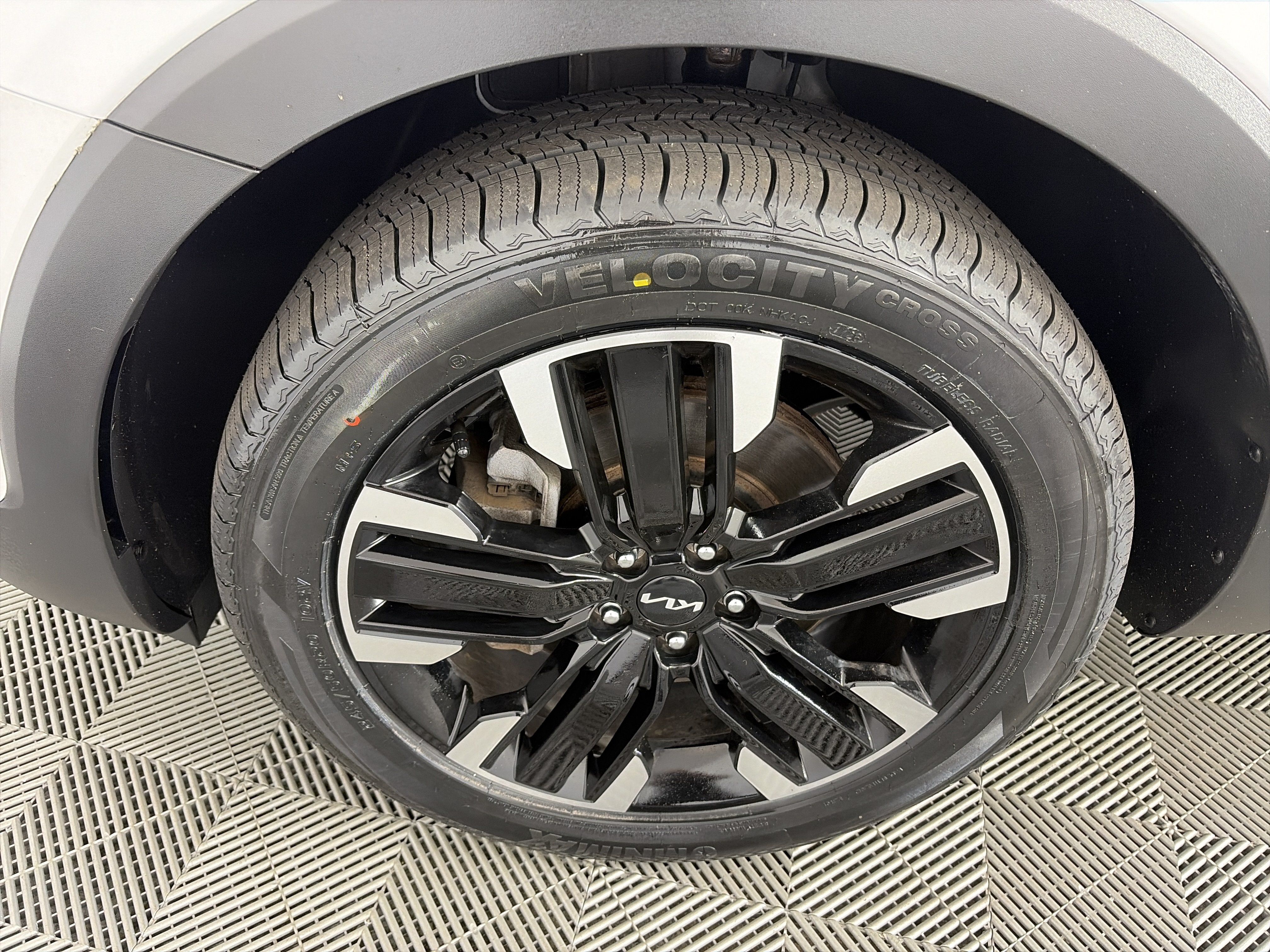 Certified 2024 Kia Telluride SX Prestige AWD/4WD image 14