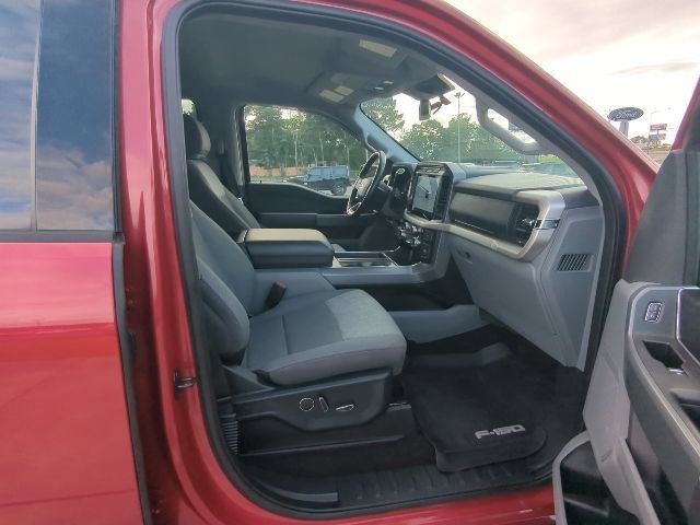 Used 2021 Ford F150 XLT w/ Equipment Group 302A High AWD/4WD image 16